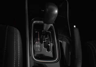 Подержанный автомобиль Mitsubishi Outlander 2018 года (16 фото)