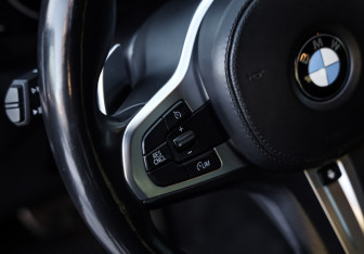 Подержанный автомобиль BMW X4 2018 года (13 фото)