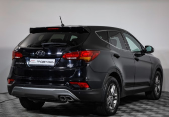 Подержанный автомобиль Hyundai Santa Fe 2016 года (5 фото)