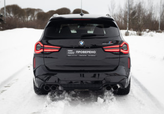 Подержанный автомобиль BMW X3 M 2021 года (10 фото)