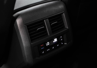 Подержанный автомобиль Volkswagen Teramont 2021 года (34 фото)