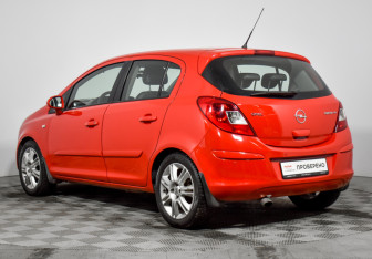 Подержанный автомобиль Opel Corsa 2007 года (7 фото)