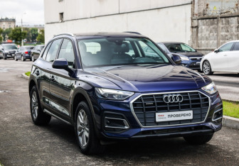 Подержанный автомобиль Audi Q5 2021 года (5 фото)
