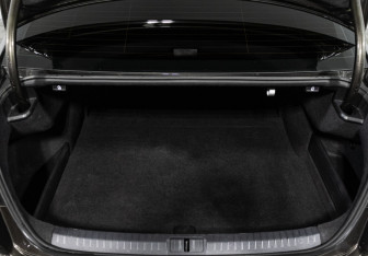 Подержанный автомобиль Volkswagen Passat Sedan 2017 года (20 фото)