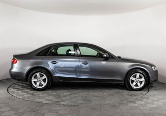Подержанный автомобиль Audi A4 Sedan 2014 года (4 фото)