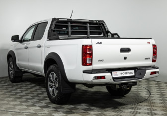 Подержанный автомобиль JAC T8 2023 года (7 фото)