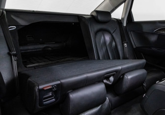 Подержанный автомобиль Audi A6 Sedan 2016 года (23 фото)