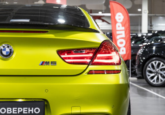 Подержанный автомобиль BMW M6 Coupe 2013 года (18 фото)