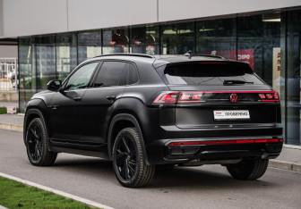 Подержанный автомобиль Volkswagen Teramont 2022 года (8 фото)