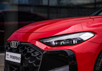 Подержанный автомобиль Audi A5 Liftback 2025 года (12 фото)