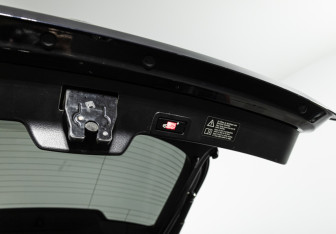 Подержанный автомобиль BMW X6 2009 года (22 фото)