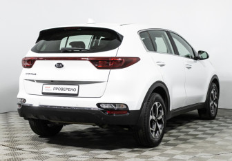 Подержанный автомобиль Kia Sportage 2021 года (5 фото)
