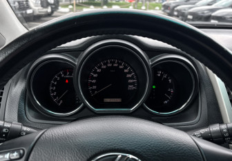 Подержанный автомобиль Lexus RX 2007 года (13 фото)