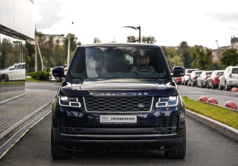 Подержанный автомобиль Land Rover Range Rover 2019 года (4 фото)