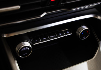 Подержанный автомобиль Belgee X50 2024 года (18 фото)