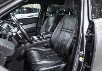 Подержанный автомобиль Land Rover Range Rover Velar 2019 года (16 фото)