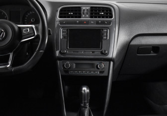 Подержанный автомобиль Volkswagen Polo Sedan 2019 года (14 фото)