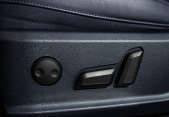 Подержанный автомобиль Haval F7 2023 года (15 фото)