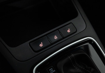 Подержанный автомобиль Kia Rio Sedan 2018 года (16 фото)