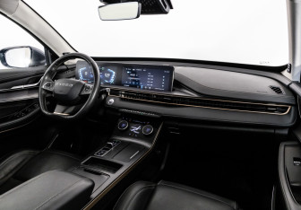 Подержанный автомобиль Exeed LX 2023 года (9 фото)
