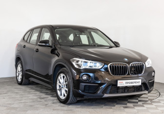 Подержанный автомобиль BMW X1 2018 года (3 фото)