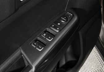 Подержанный автомобиль Kia Sportage 2016 года (10 фото)
