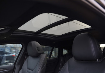 Подержанный автомобиль BMW X4 2021 года (31 фото)