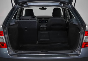 Подержанный автомобиль Skoda Octavia Liftback 2016 года (28 фото)