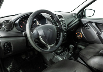 Подержанный автомобиль LADA (ВАЗ) Granta Sedan 2021 года (11 фото)