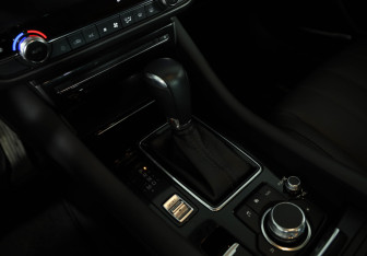 Подержанный автомобиль Mazda 6 Sedan 2019 года (11 фото)