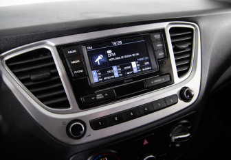 Подержанный автомобиль Hyundai Solaris Sedan 2020 года (14 фото)