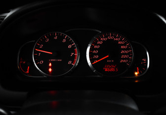 Подержанный автомобиль Mazda 6 Sedan 2005 года (17 фото)
