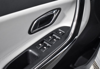 Подержанный автомобиль Kia Ceed Hatchback 2014 года (10 фото)