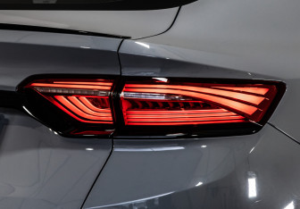 Подержанный автомобиль Geely Tugella 2024 года (7 фото)