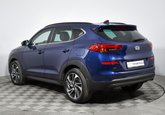 Подержанный автомобиль Hyundai Tucson 2018 года (7 фото)