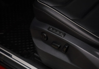 Подержанный автомобиль Volkswagen Tiguan 2018 года (26 фото)