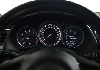 Подержанный автомобиль Mazda 6 Sedan 2017 года (12 фото)