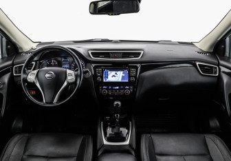 Подержанный автомобиль Nissan Qashqai 2014 года (10 фото)
