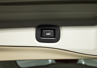 Подержанный автомобиль Nissan X-Trail 2019 года (21 фото)