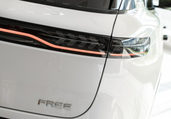 Новый Voyah Free 2025 (15 фото)