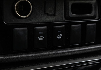 Подержанный автомобиль Mitsubishi Outlander 2018 года (14 фото)