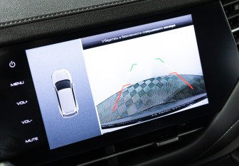 Подержанный автомобиль Haval F7 2020 года (16 фото)