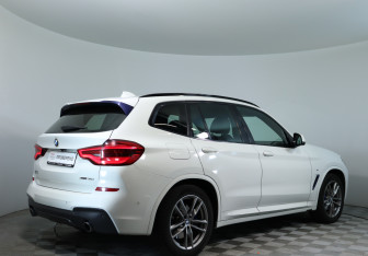 Подержанный автомобиль BMW X3 2019 года (5 фото)