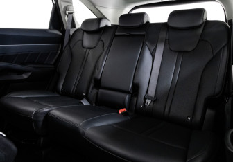 Подержанный автомобиль Kia Sorento 2021 года (25 фото)