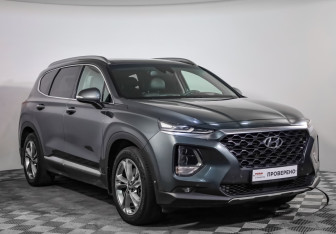 Подержанный автомобиль Hyundai Santa Fe 2018 года (3 фото)