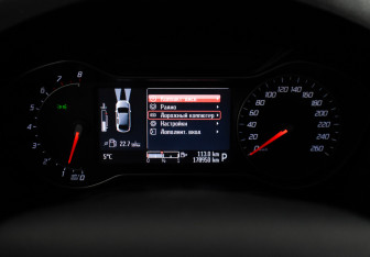 Подержанный автомобиль Ford Mondeo Sedan 2010 года (16 фото)