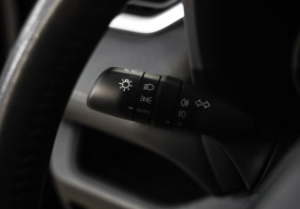 Подержанный автомобиль Toyota RAV4 2021 года (19 фото)