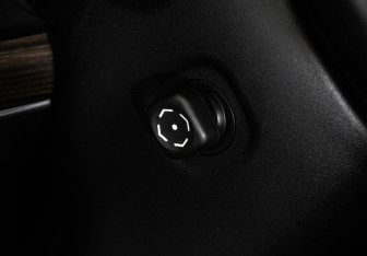 Подержанный автомобиль Toyota Land Cruiser Prado 2021 года (21 фото)