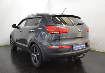 Подержанный автомобиль Kia Sportage 2014 года (7 фото)