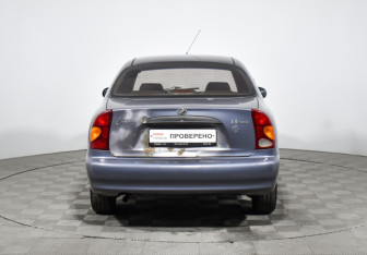 Подержанный автомобиль ЗАЗ Chance Sedan 2010 года (6 фото)